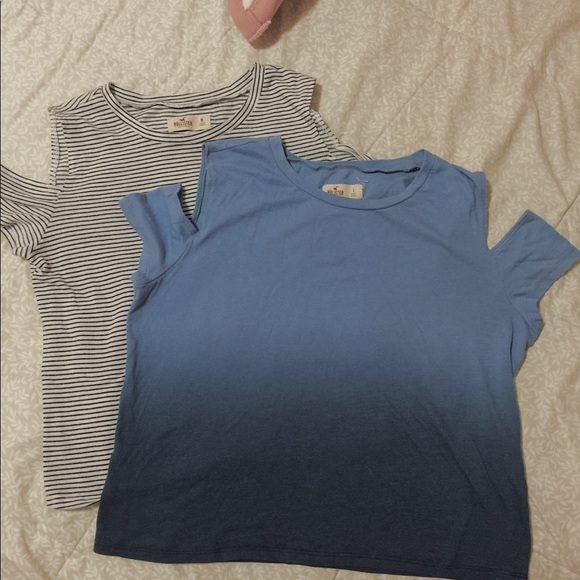 HOLLISTER| 2 TOPS - Picture 1 of 3